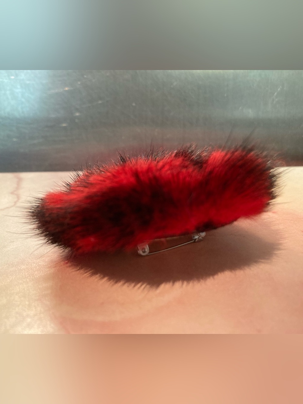 🌺🌹High-End Luxury Real Mink Fur Soft Red Rose Flower Brooch Pin Accessory - Picture 3 of 7